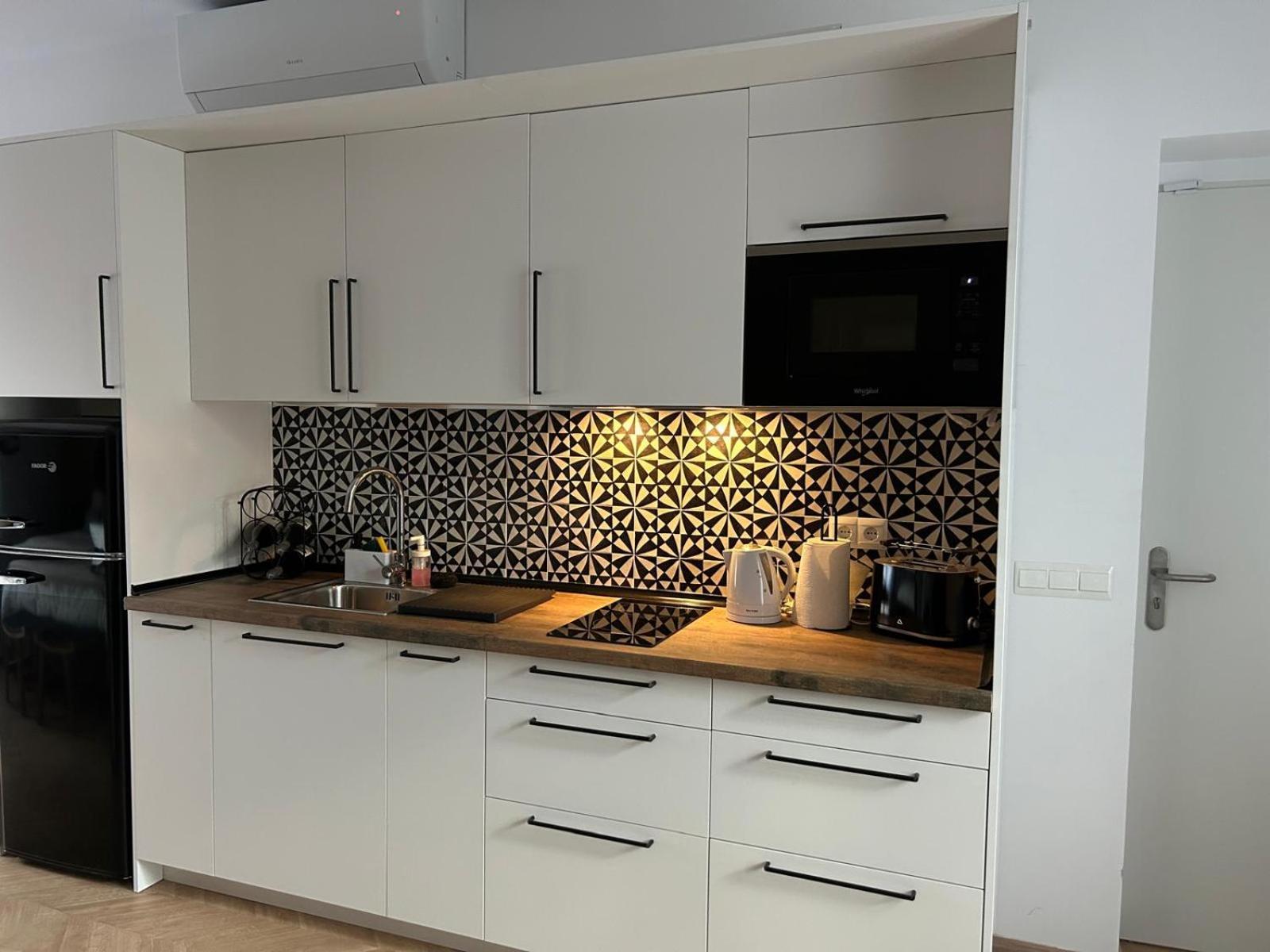 Center Apartment Fully Eqquiped Opcional Breakfast Sevilla Exterior foto